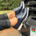 Glossy urban derby shoes