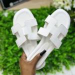 Chic open-toe sandals