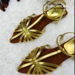 Strappy elegant flats