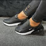 Ultra-comfy sporty sneakers